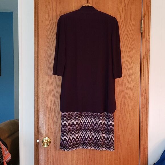 EUC R&M Richards Purple Chevron Dress with Attached Jacket Gold Metallic Thread - Picture 4 of 8